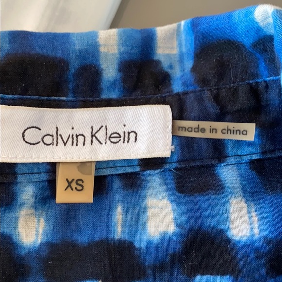 Calvin Klein button down shirt lightweight - Picture 9 of 11